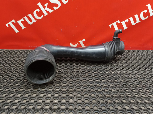 Патрубок воздушного фильтра