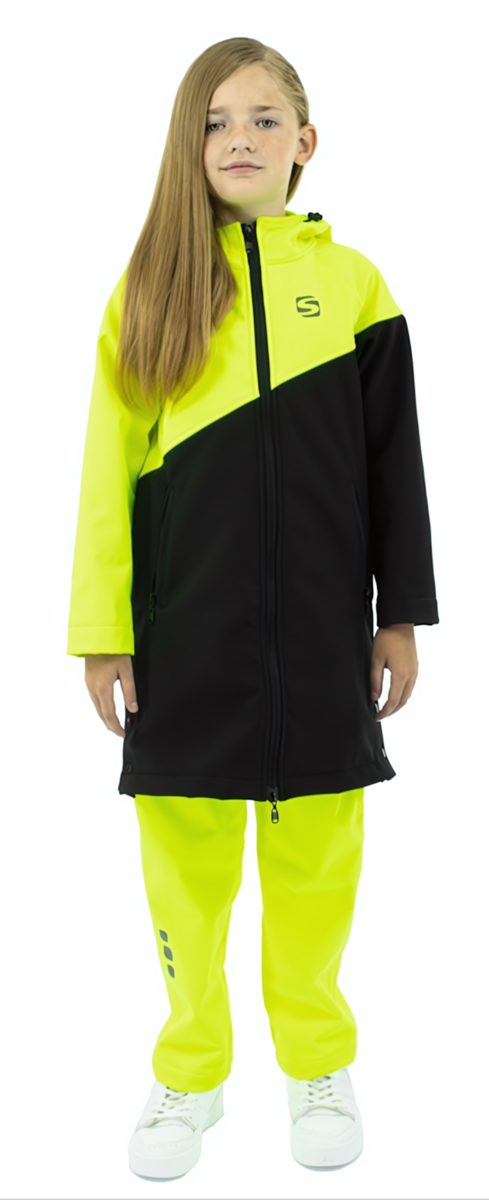 Куртка для девочек Softshell р.110 лайм/ черный ( Smail)