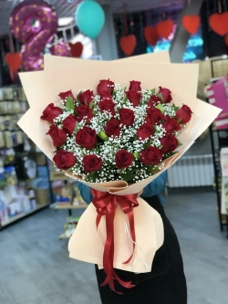 Букеты из красных роз