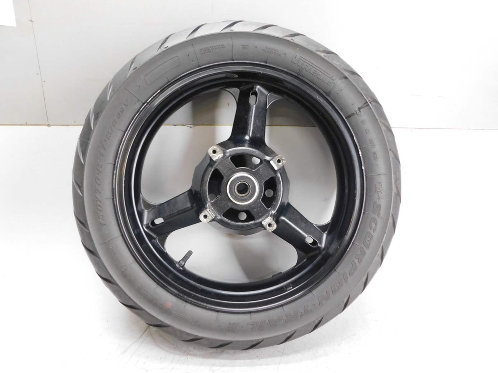 Колесо заднее Suzuki DL650 V-Strom