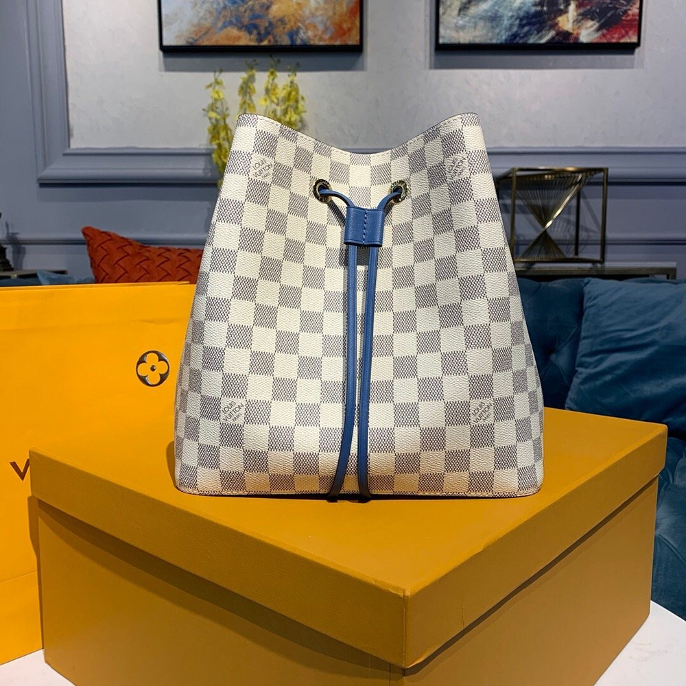 Louis Vuitton NeoNoe MM