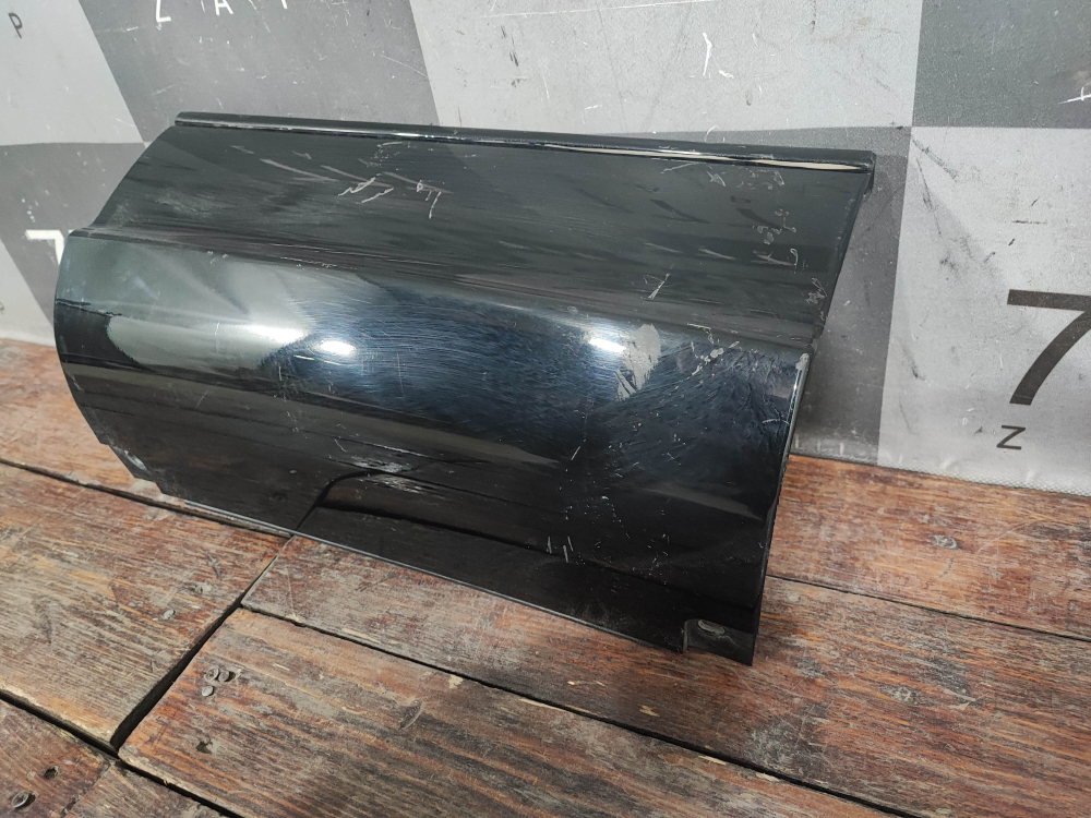 Накладка заднего бампера Lexus LX 3 (LX 570) 15-23 Б/У Оригинал PZ32260061