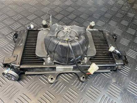 Радиатор KTM 250 Duke 2020 (с вентилятором)