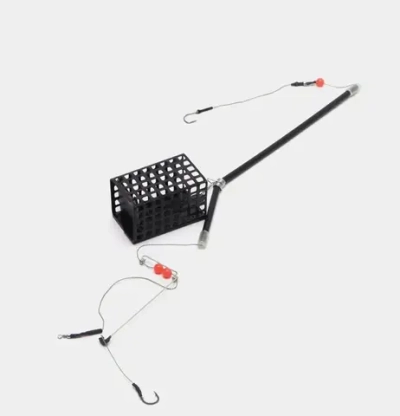 КОРМУШКА РЫБОЛОВНАЯ ОСНАЩЕННАЯ "ФИДЕРНАЯ "