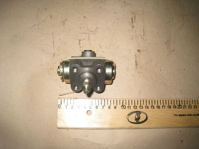 Цилиндр 4221658612 тормозной левый LZ 58 Мещера