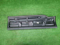 Накладка двери задняя правая Audi Q7 2 (2015-2024)