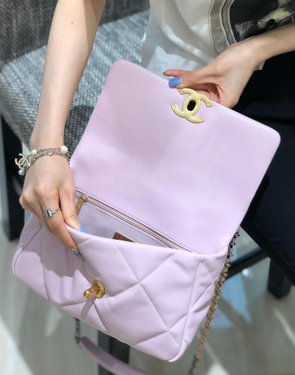 Chane1 19 Bag 26 cm