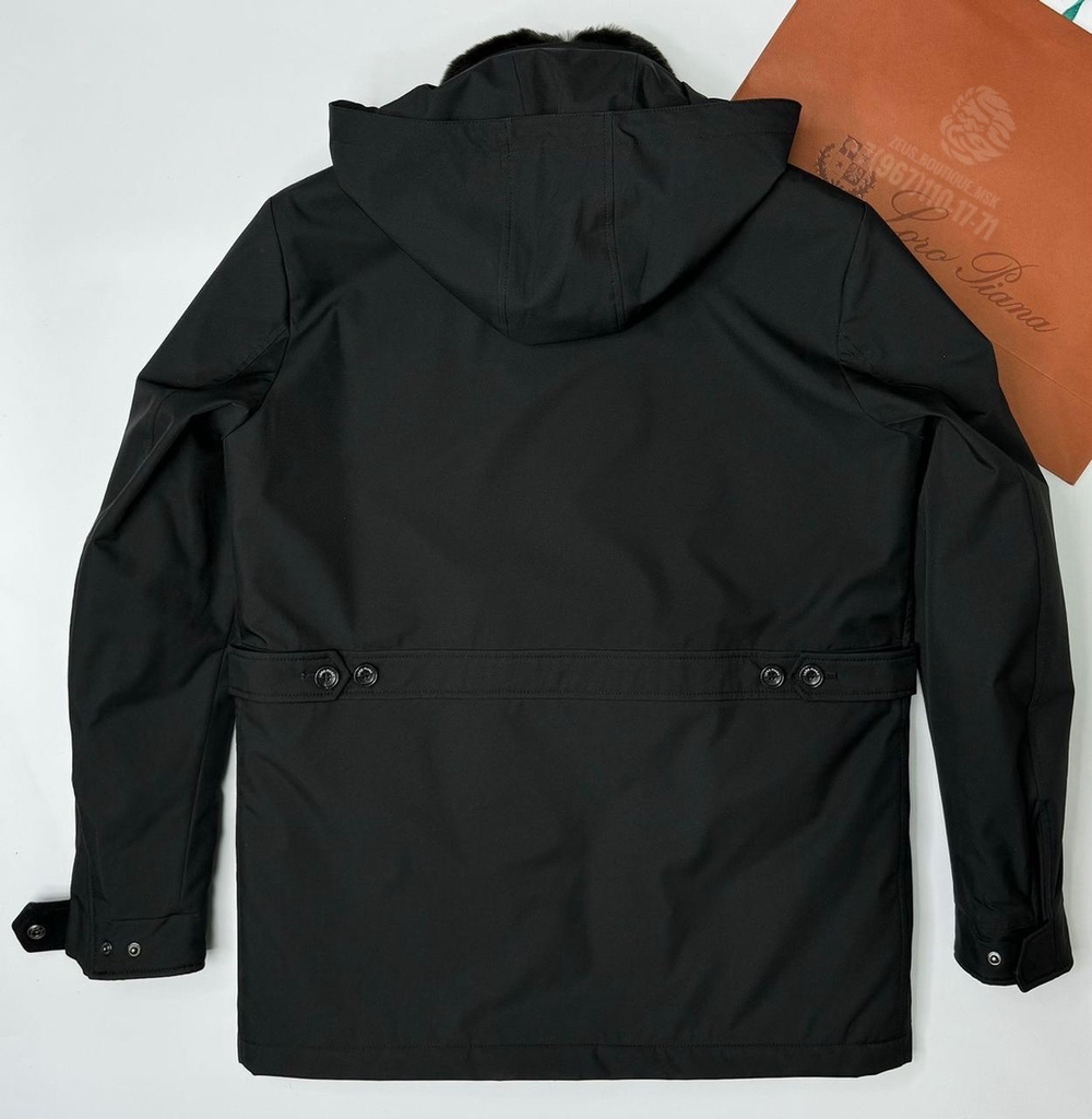 Куртка Loro Piana с мехом внутри