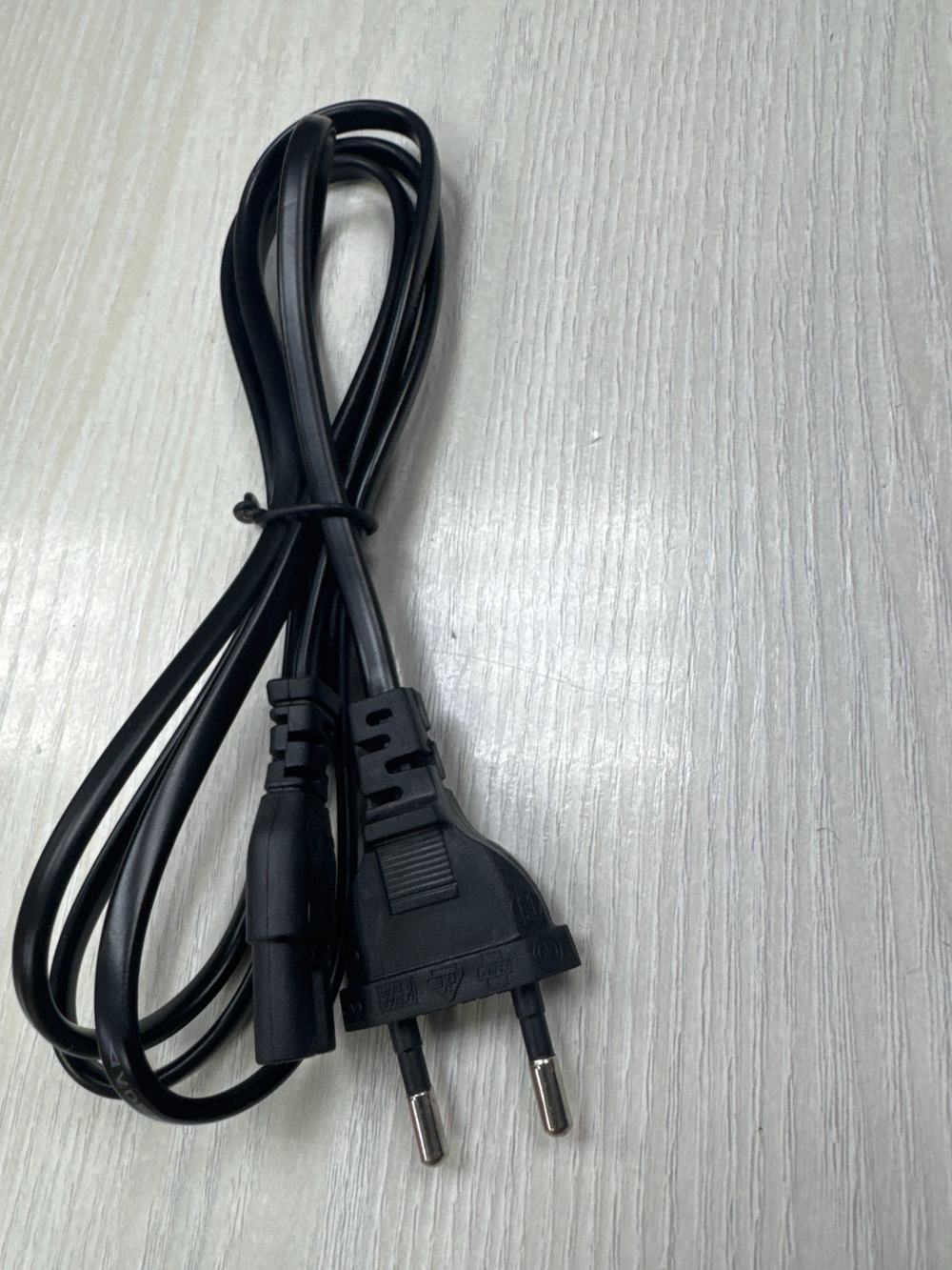 Кабель питания (2Pin) восьмерка 1.5m