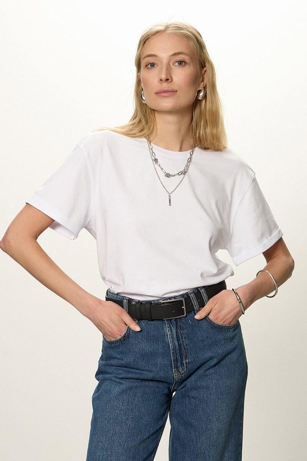 Футболка оверсайз белая