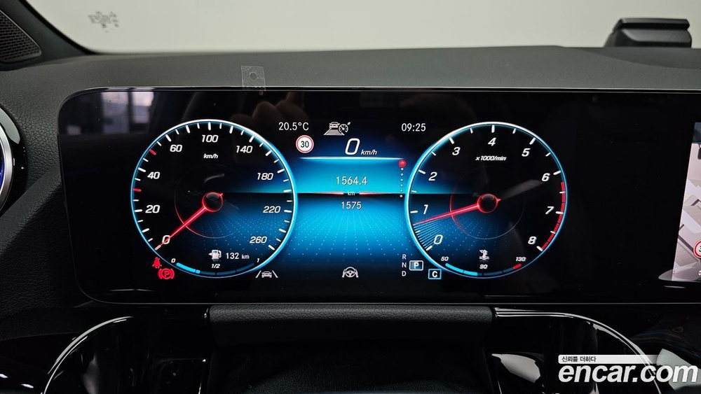 Mercedes-Benz GLA-Class H247 GLA250 4MATIC (09.2023)