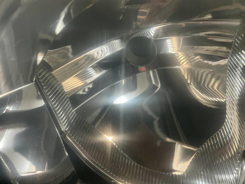 Фара правая Toyota Corolla E160 (12-16) галоген