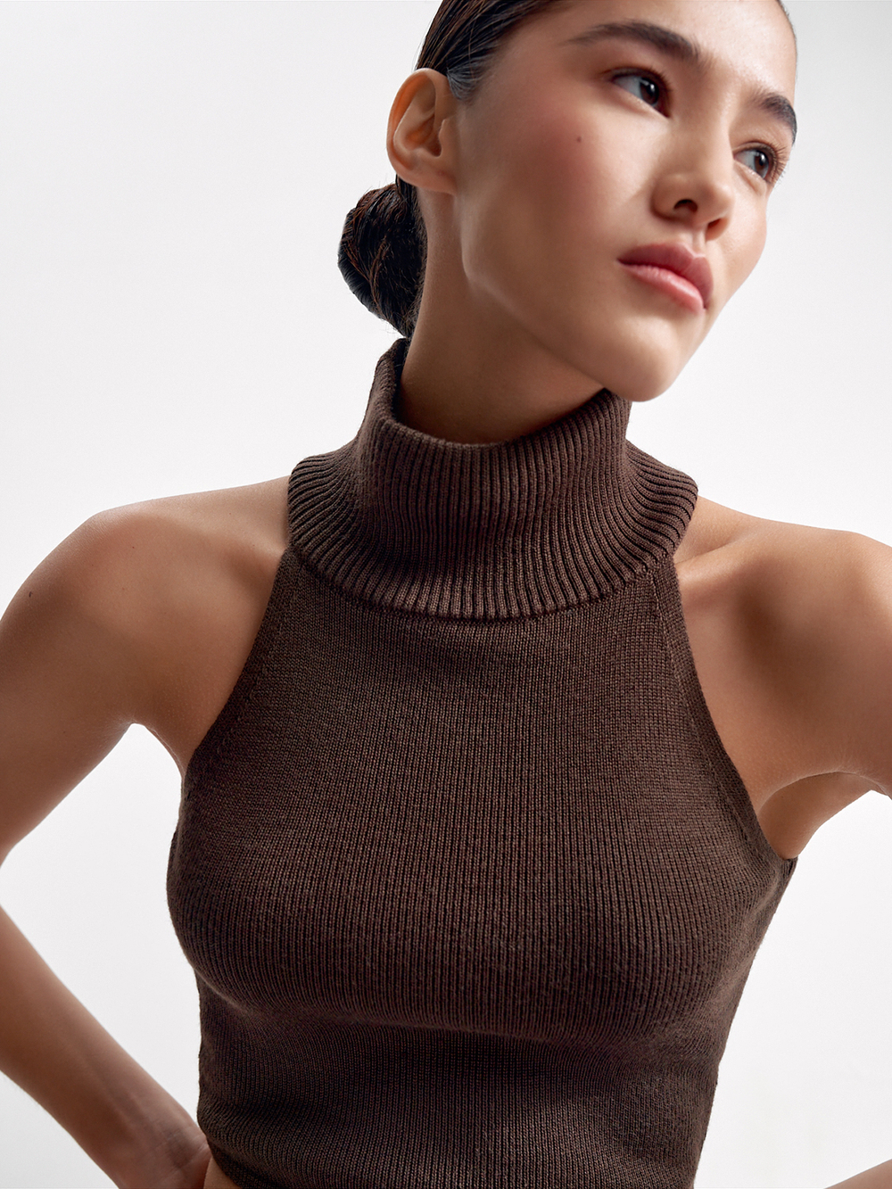 Кроп-топ AMUSE, шоколадный