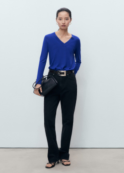 Пуловер из трикотажа