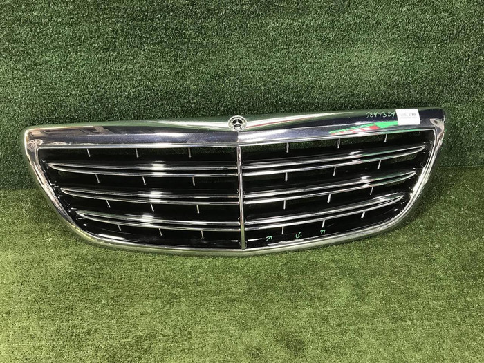Решетка радиатора Mercedes S W222 (2017-2020)