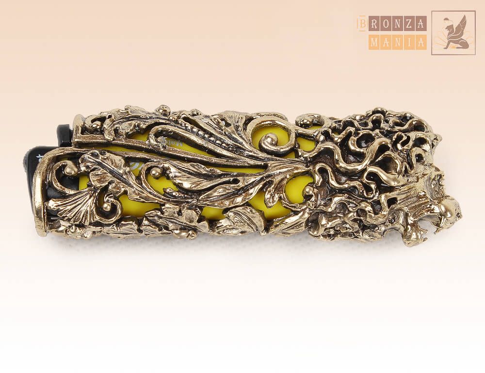 зажигалка Лев