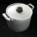 Кастрюля мат. 2,5л. с мет/кр. КАЛИТВА (алюминий)