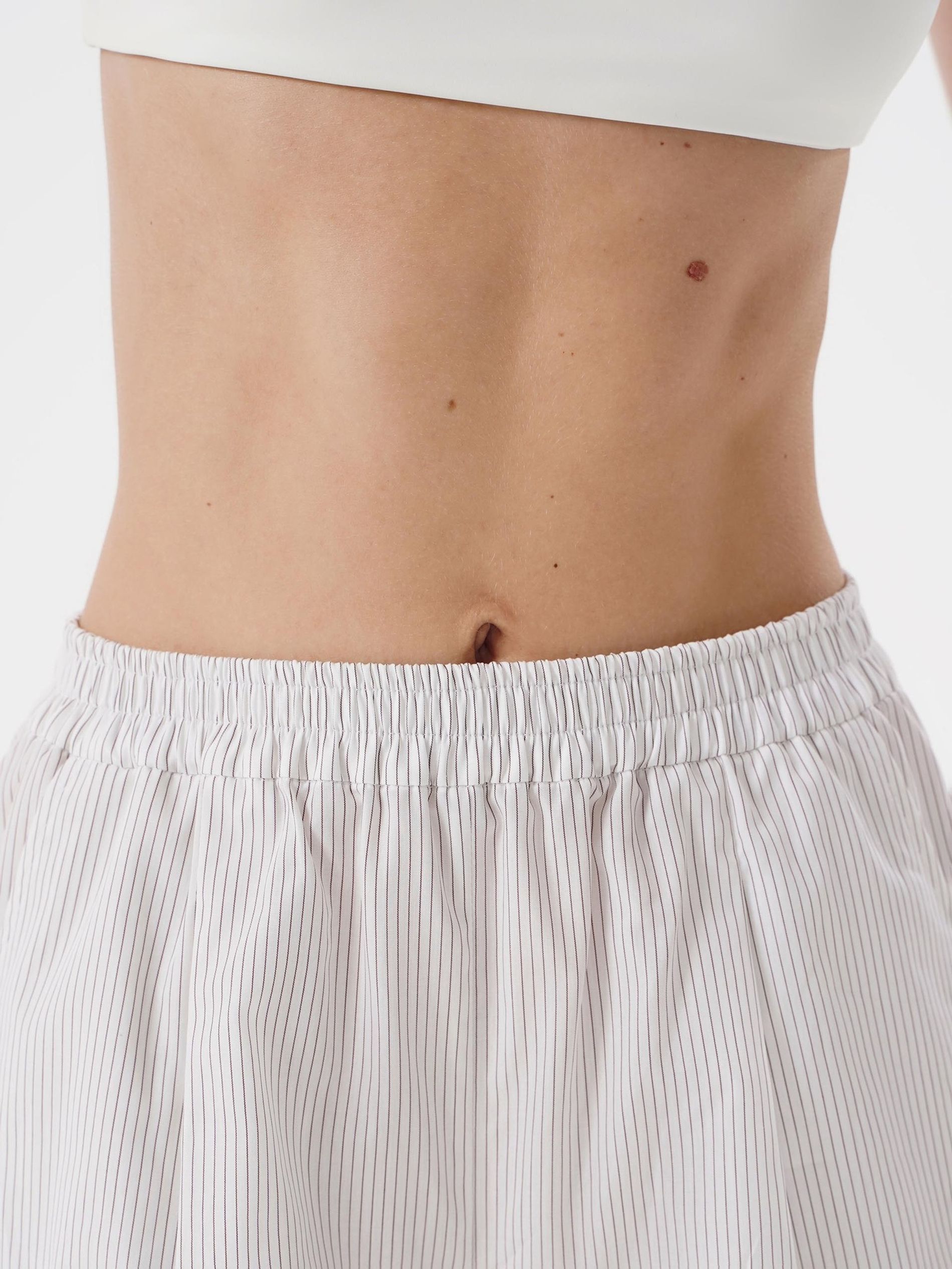 Шорты на резинке