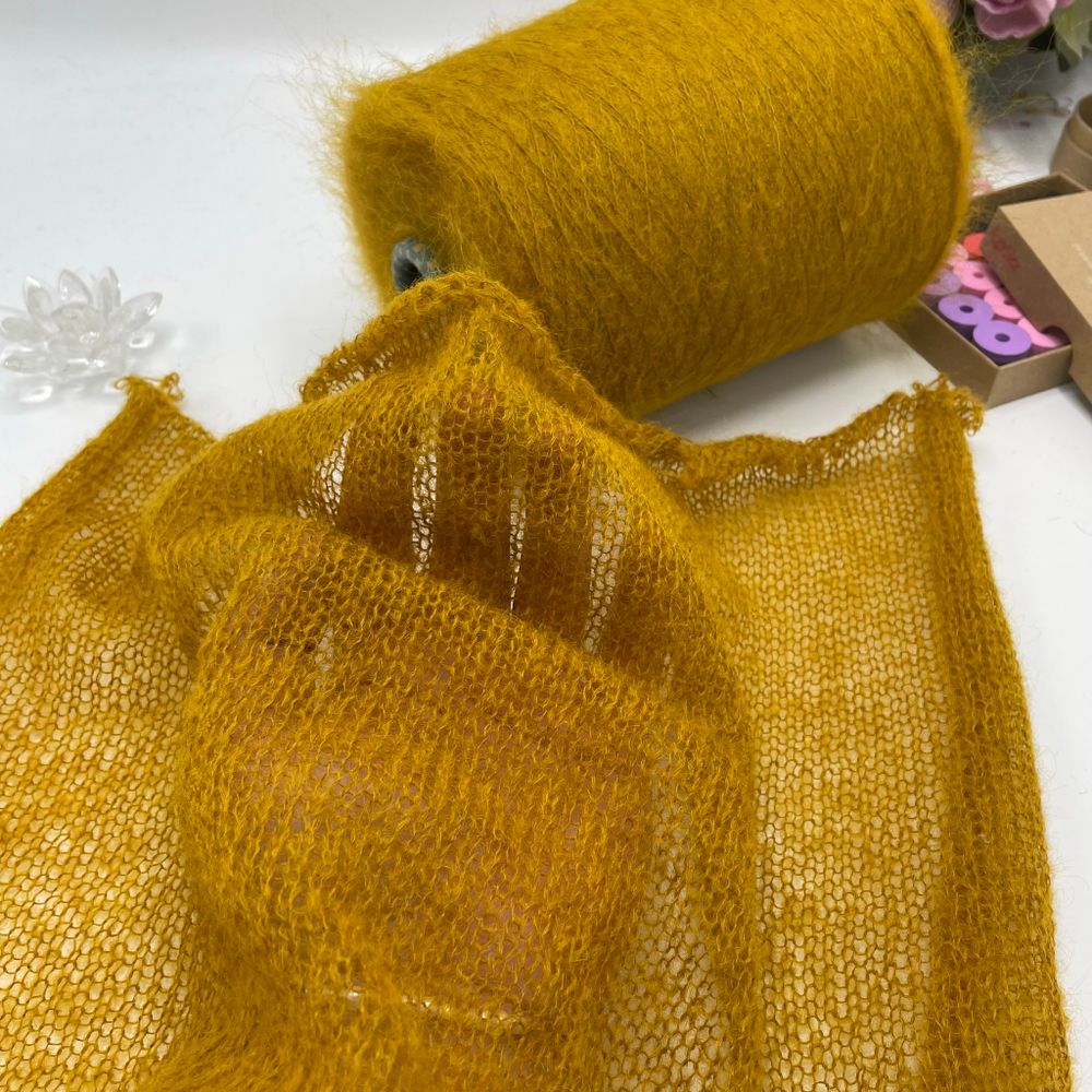 LAGOPOLANE 30% кид мохер 30% полиамид 40% полиакрил