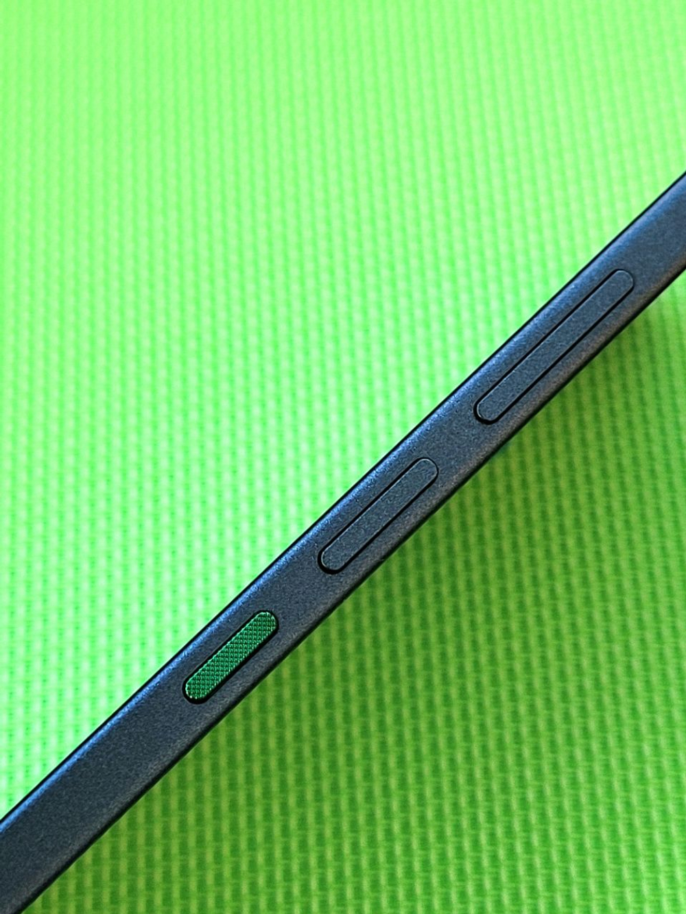 Infinix Hot 60 Pro 4G (X6885) - рамка дисплея (корпус) + шлейф кнопок + кнопки громкости и включения +  кнопка ИИ (One-Tap AI Button) (ORIG)