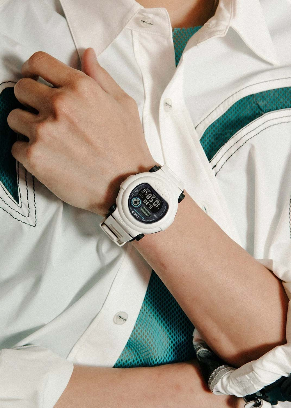 Часы Casio DW-6900NB-7E