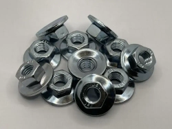 Гайка комбинированная шестигранная с подвижной шайбой М4. 10 штук. Сталь, оцинкованная, класс прочности 8. Шайба: несъемная, подвижная. BOLLHOFF - Германия