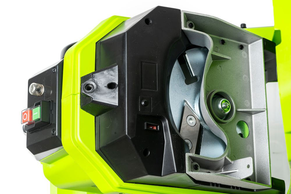 Измельчитель веток бош. Измельчитель электрический greenworks 2208007. Измельчитель гринворкс. Измельчитель электрический greenworks 2208007. Greenworks gacsb.
