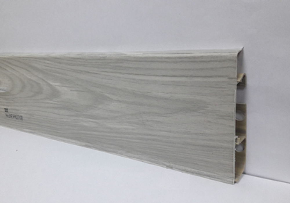 332 ПЛИНТУС "Cezar Hi-Line Prestige" 75*22мм 2,5м с к/к.