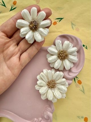 Подвеска "Ромашка белая"