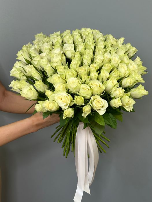 Букет роз Атена 40 см (под ленту)