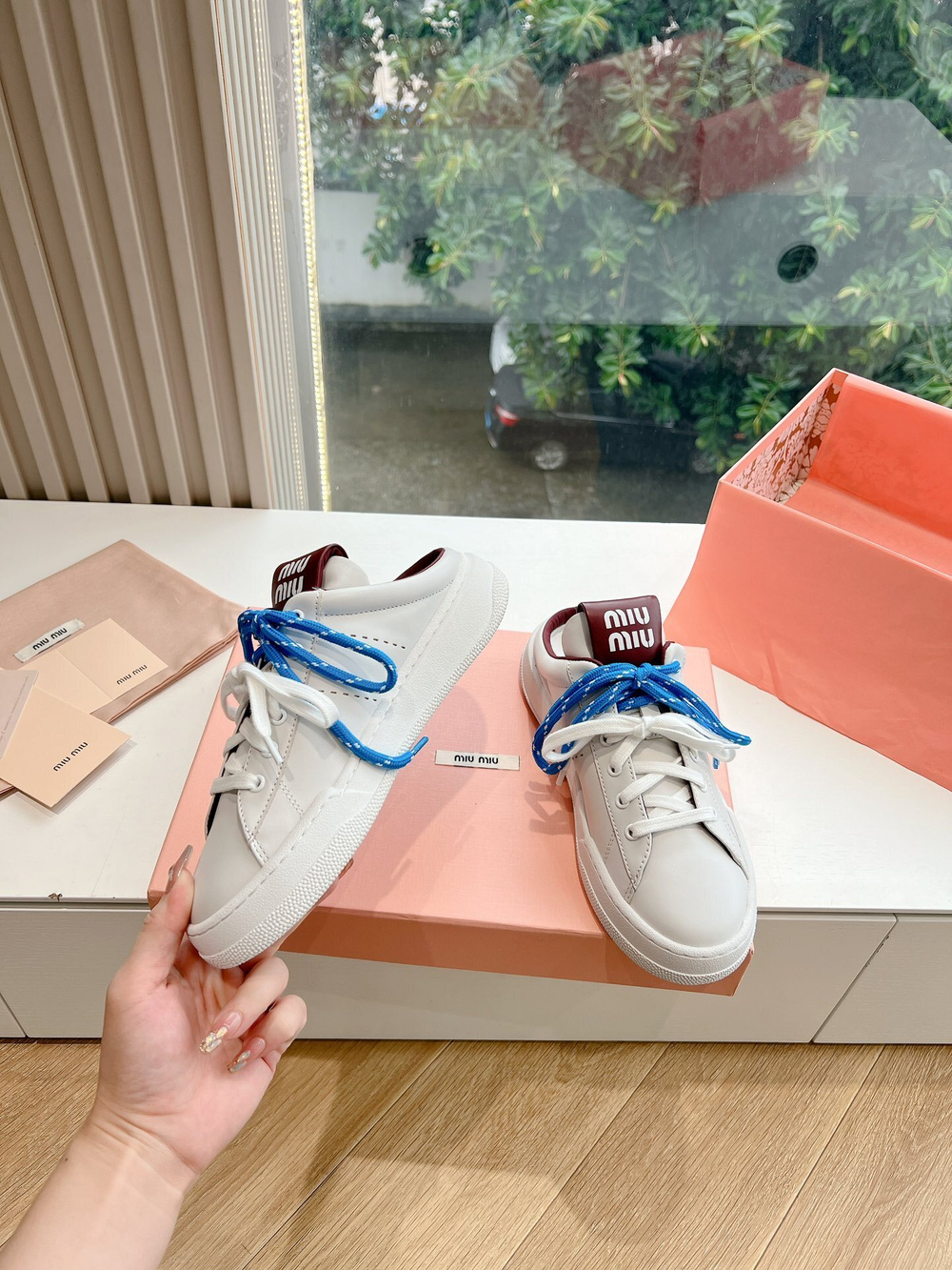 Miu Miu Sneaker