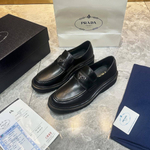 Лоферы Prada