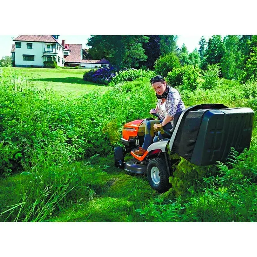 Садовый трактор Husqvarna TC 138, 9605101-79