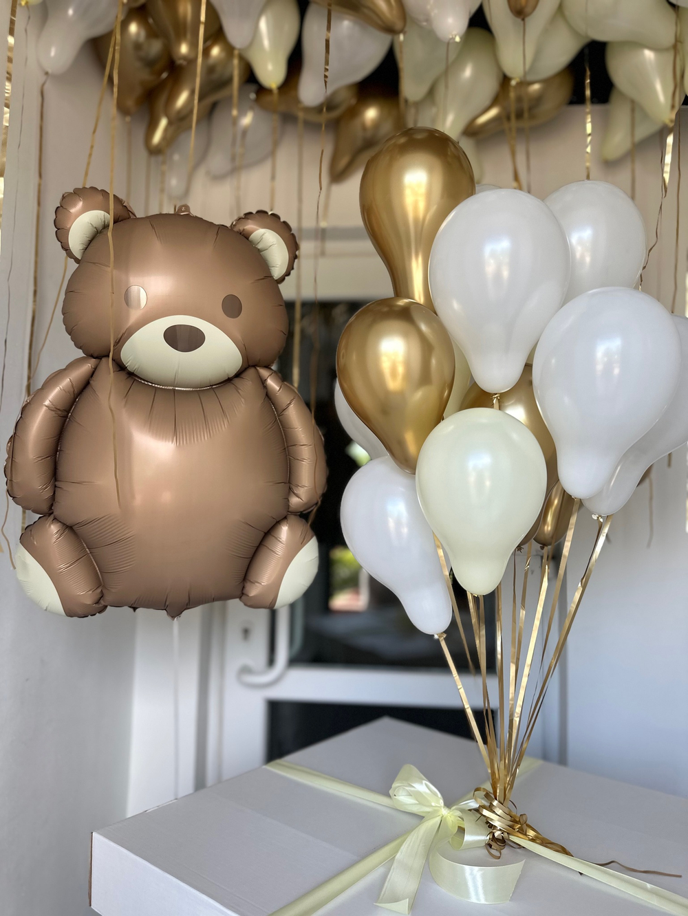 Набор воздушных шаров в большой коробке №1006