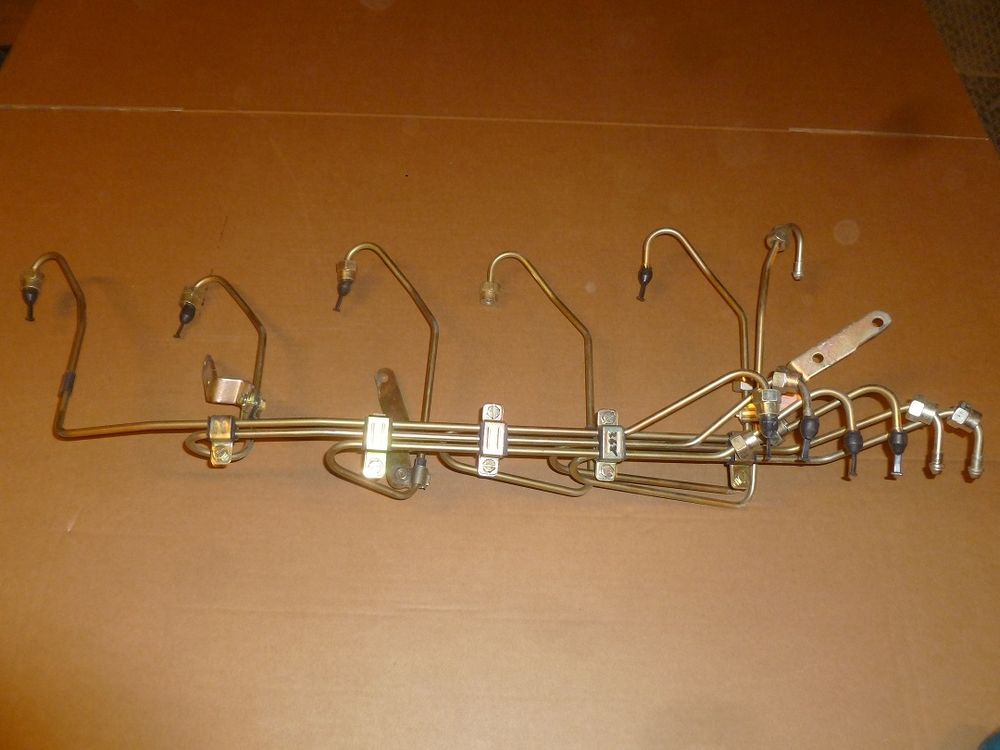 Трубки топливные высокого давления (к-т на 1 дв-ль ,6 шт ) Ricardo R6126A-260DE; TDK 260 6LT  /High pressure fuel pipes