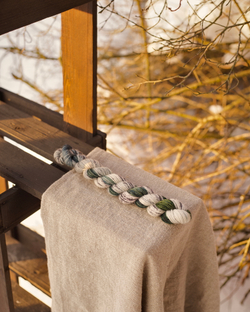 Носочная пряжа с добавлением шерсти "Снежная ель" 20 г