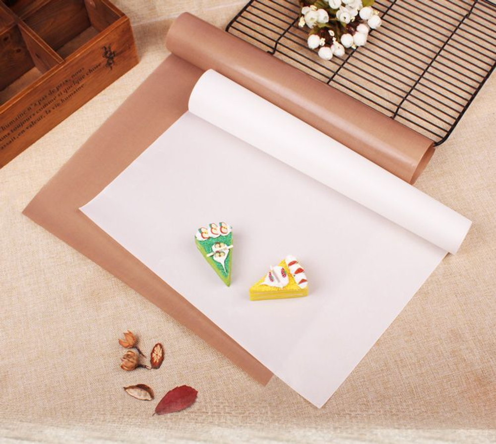 Лист для выпечки многоразовый (Цвет молочный), 40x30