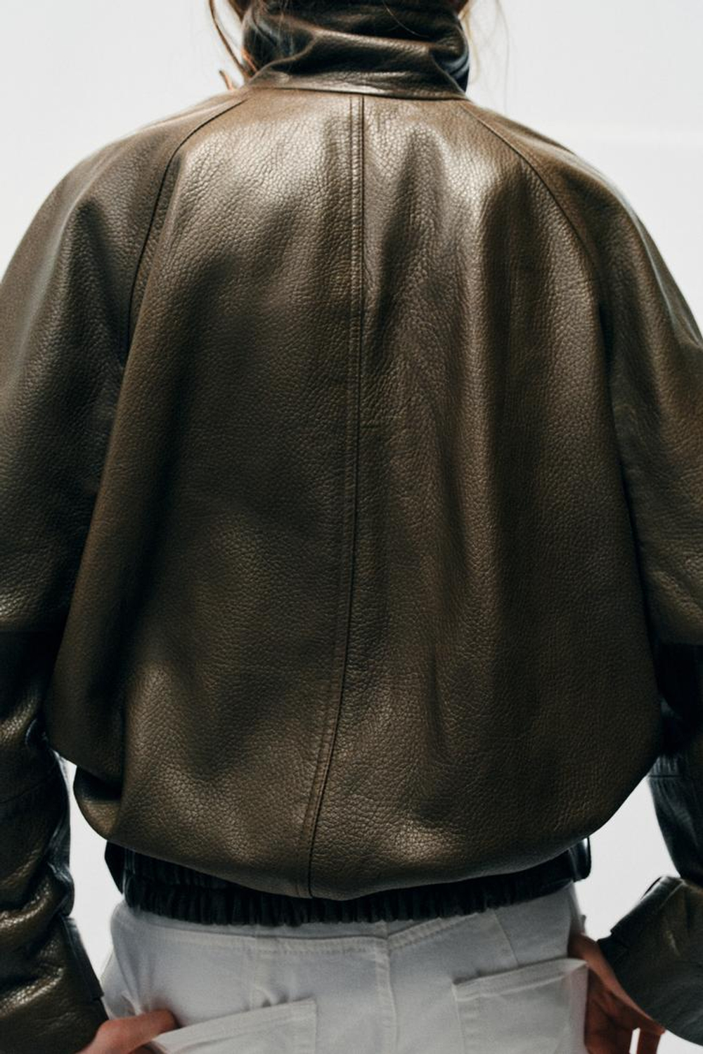 ZARA КУРТКА ОВЕРСАЙЗ ИЗ КОЖИ — ZW COLLECTION LIMITED EDITION, МЯГКИЙ ЗЕЛЕНЫЙ