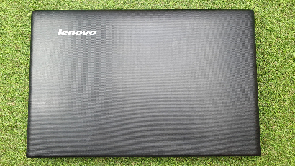Ноутбук Lenovo i3/4 Gb/GT 720M 2 Gb