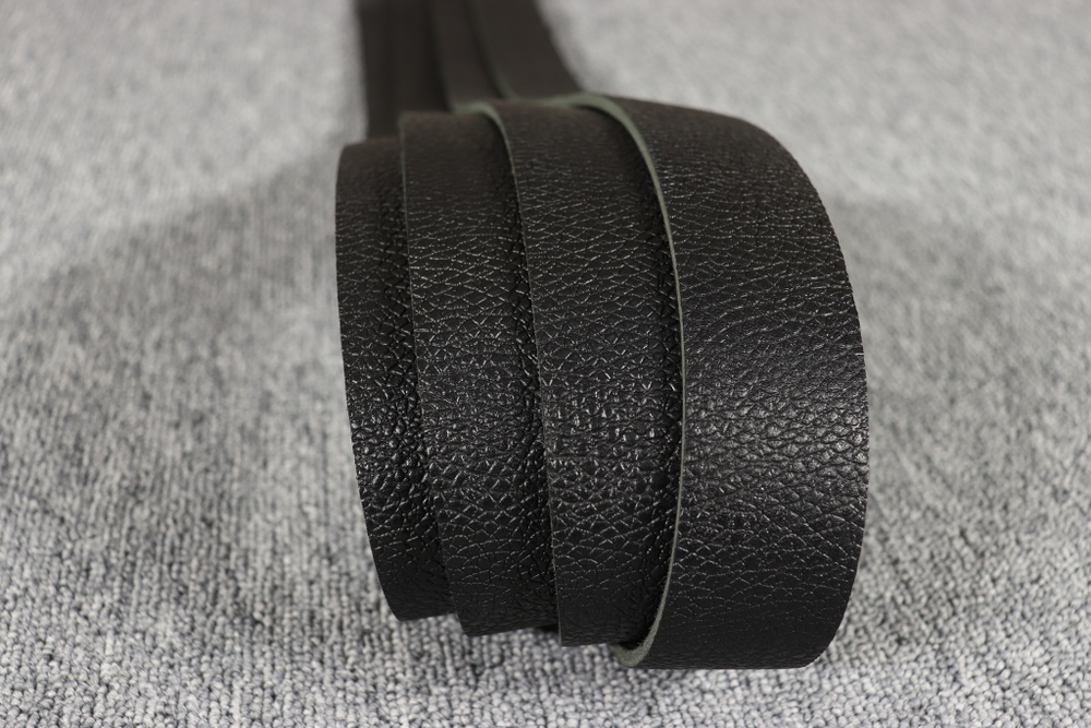 Ременная заготовка Чёрная с лицевой отделкой + плита Алмаз