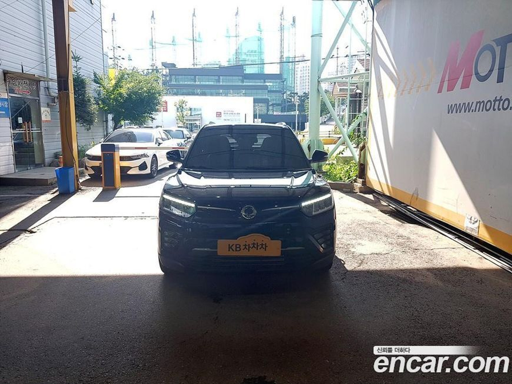 KG Mobility (Ssangyong) Very New Tivoli Бензин 1.5 2WD (08.2020)