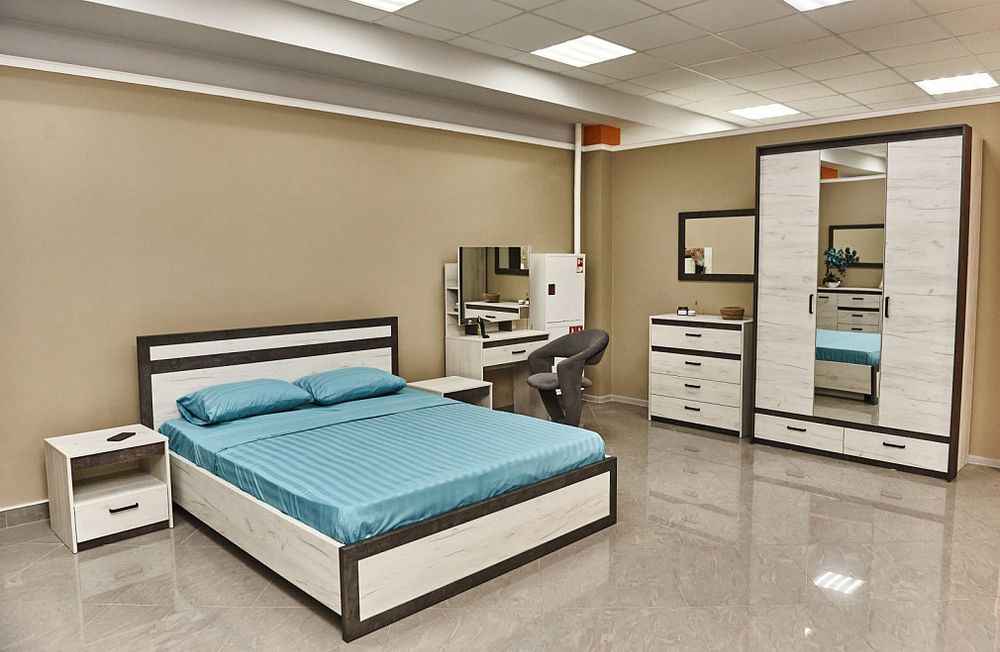 Прага Комод