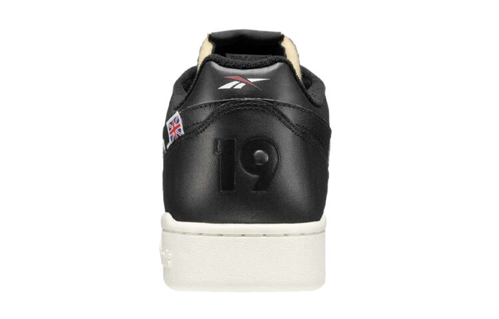 Кроссовки Reebok Workout Plus