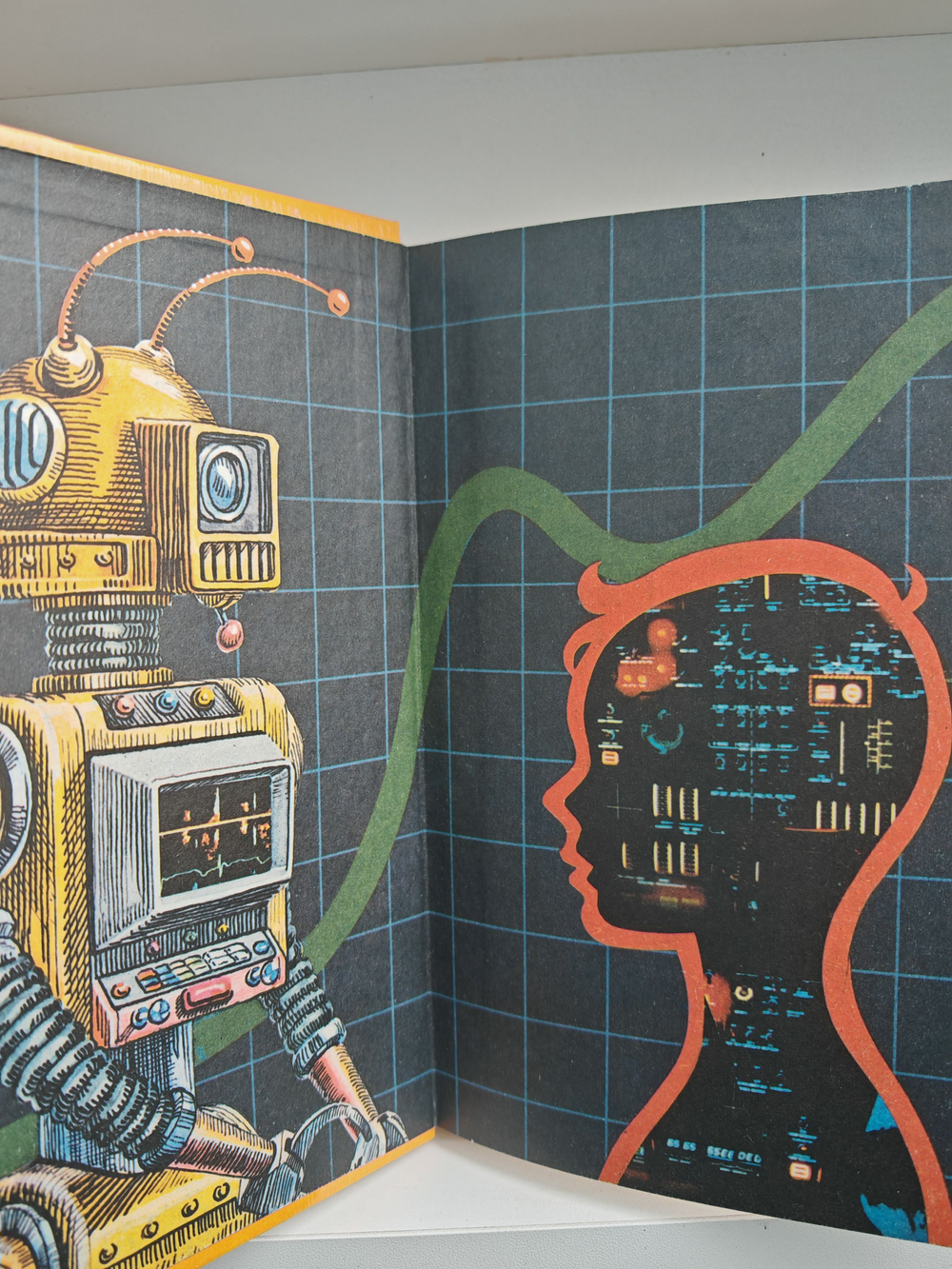 Приключения Электроника