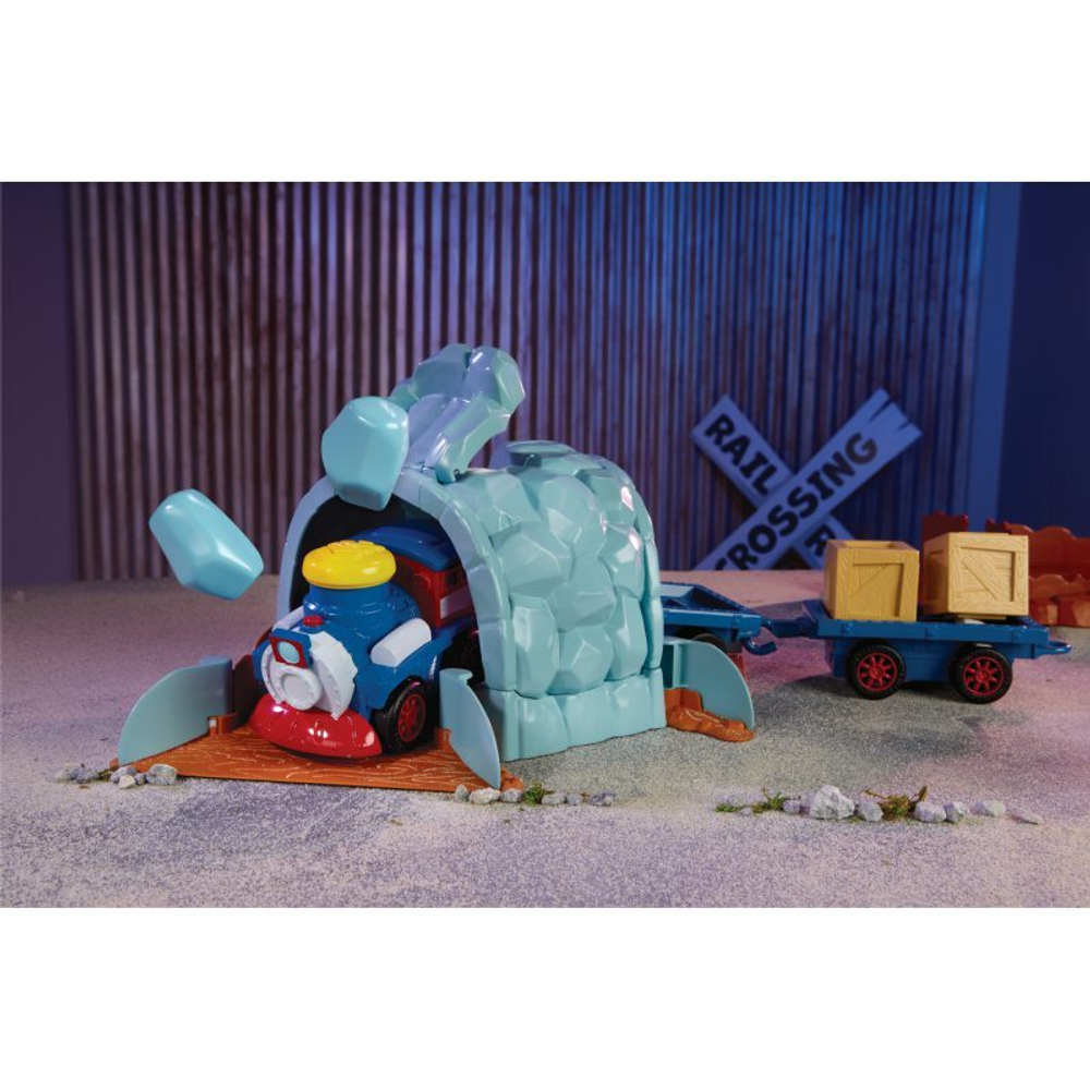 Little Tikes - локомотив Slammin &#39;Racers с вагонами Arena с поездом 649516