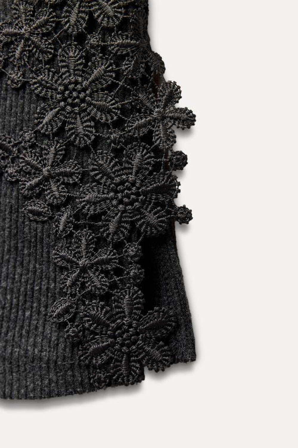 ZARA ТОП В РУБЧИК ИЗ МЯГКОЙ ТКАНИ С ДЕКОРАТИВНЫМИ ДЕТАЛЯМИ, СЕРЫЙ С МЕЛАНЖЕВЫМ ЭФФЕКТОМ