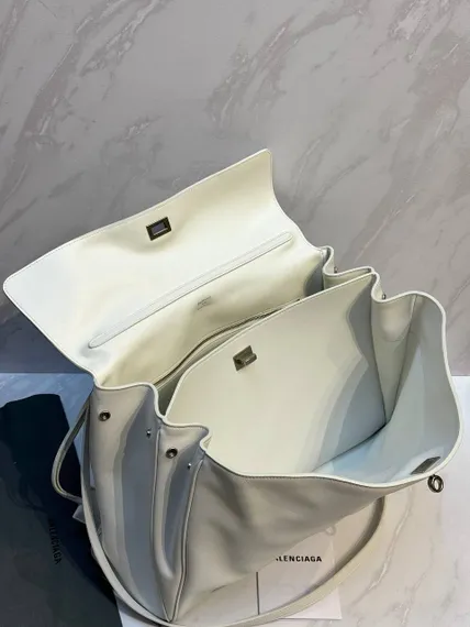 Сумка BALENCIAGA RODEO HANDBAG белый