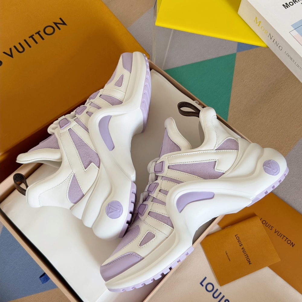 Louis Vuitton Archlight