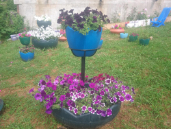 Садовый цветник Стойка с вазонами 400+840, высота 1200