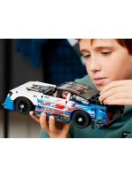 Лего Техник NASCAR Next Gen Chevrolet Camaro ZL1 42153